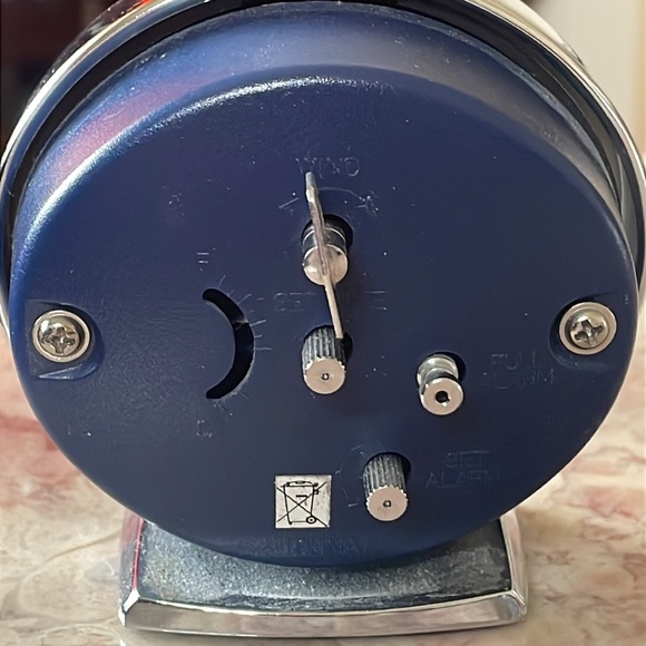 EUC Vintage Westclox Baby Ben Blue & Silver Alarm Clock - Picture 4 of 6